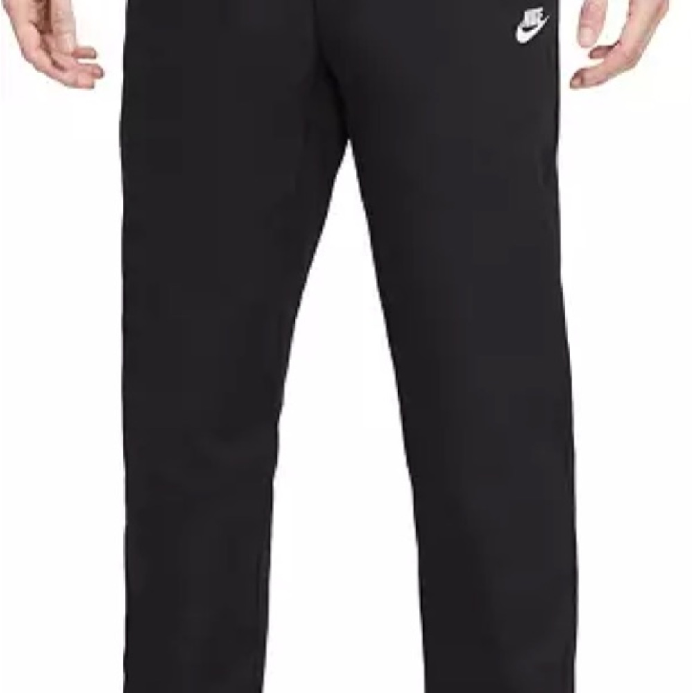 Nike Men's Club Woven Tapered Leg Pants